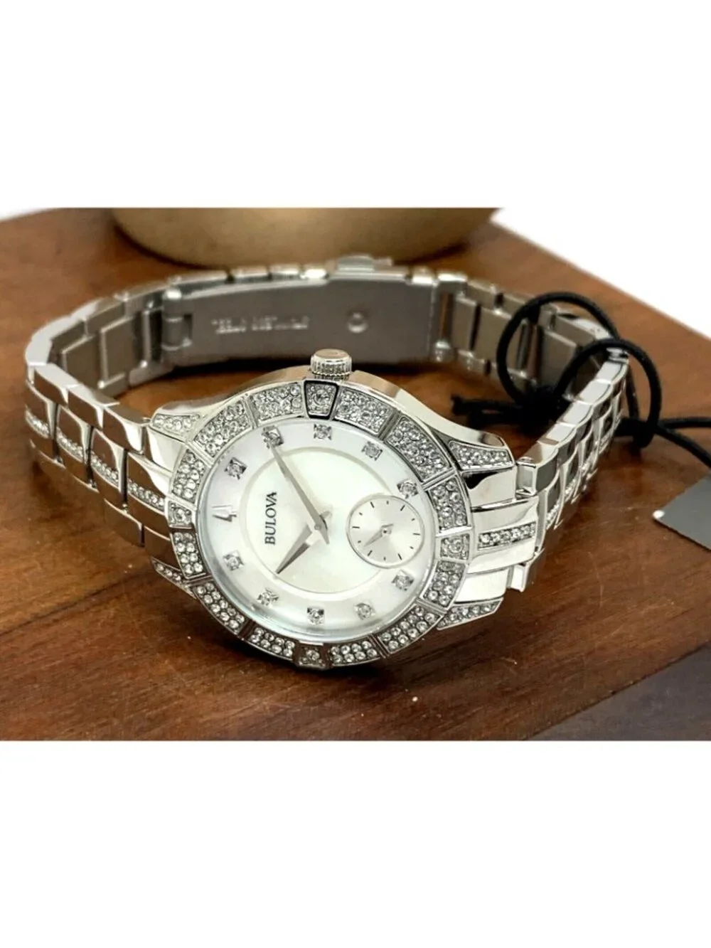 Bulova Women's Watch 96L291 Quartz White Mother of Pearl Dial Crystal Accent